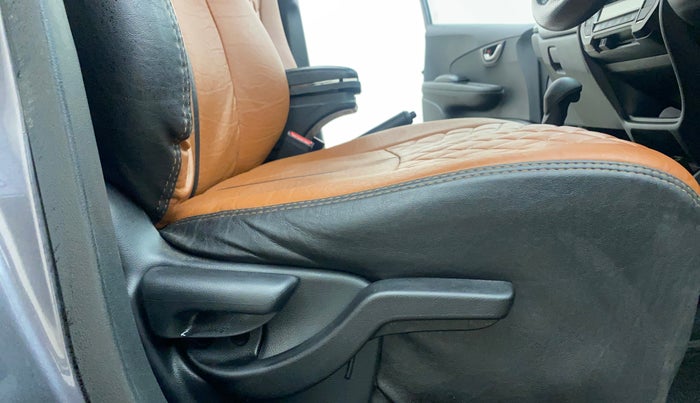 2019 Honda BR-V 1.5L I-VTEC V CVT, Petrol, Automatic, 44,089 km, Driver Side Adjustment Panel