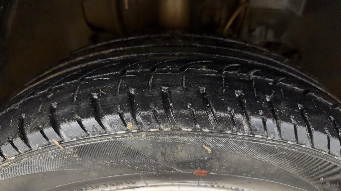 2018 Tata Tiago XZ PETROL, Petrol, Manual, 52,147 km, Right Front Tyre Tread