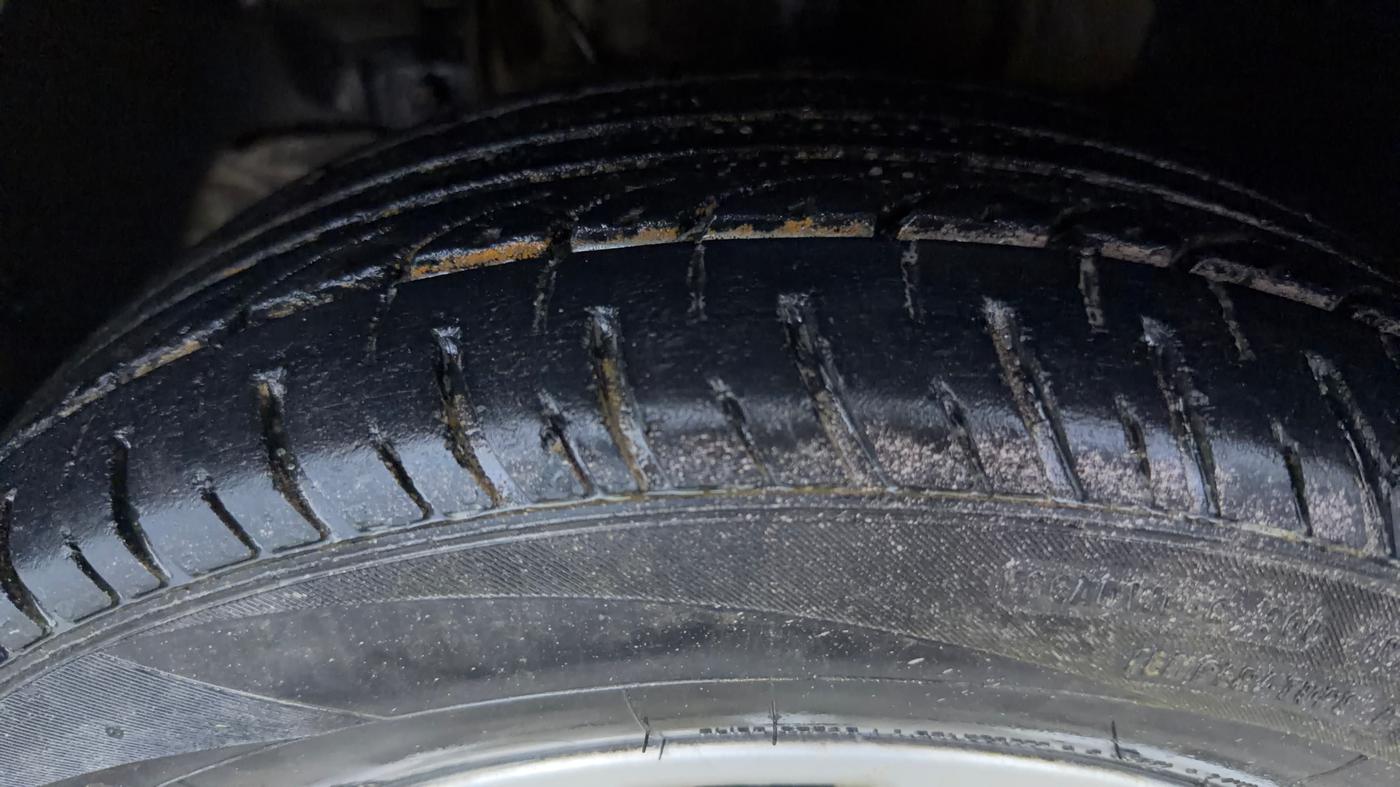 2018 Tata Tiago XZ PETROL, Petrol, Manual, 52,147 km, Left Front Tyre Tread