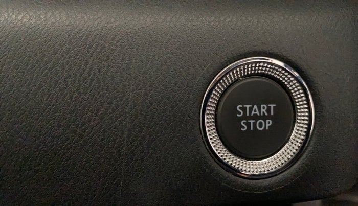 2023 Nissan MAGNITE XV RED EDITION, Petrol, Manual, 12,568 km, Keyless Start/ Stop Button