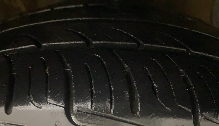 2019 Hyundai Grand i10 SPORTZ 1.2 KAPPA VTVT, Petrol, Manual, 78,213 km, Right Front Tyre Tread