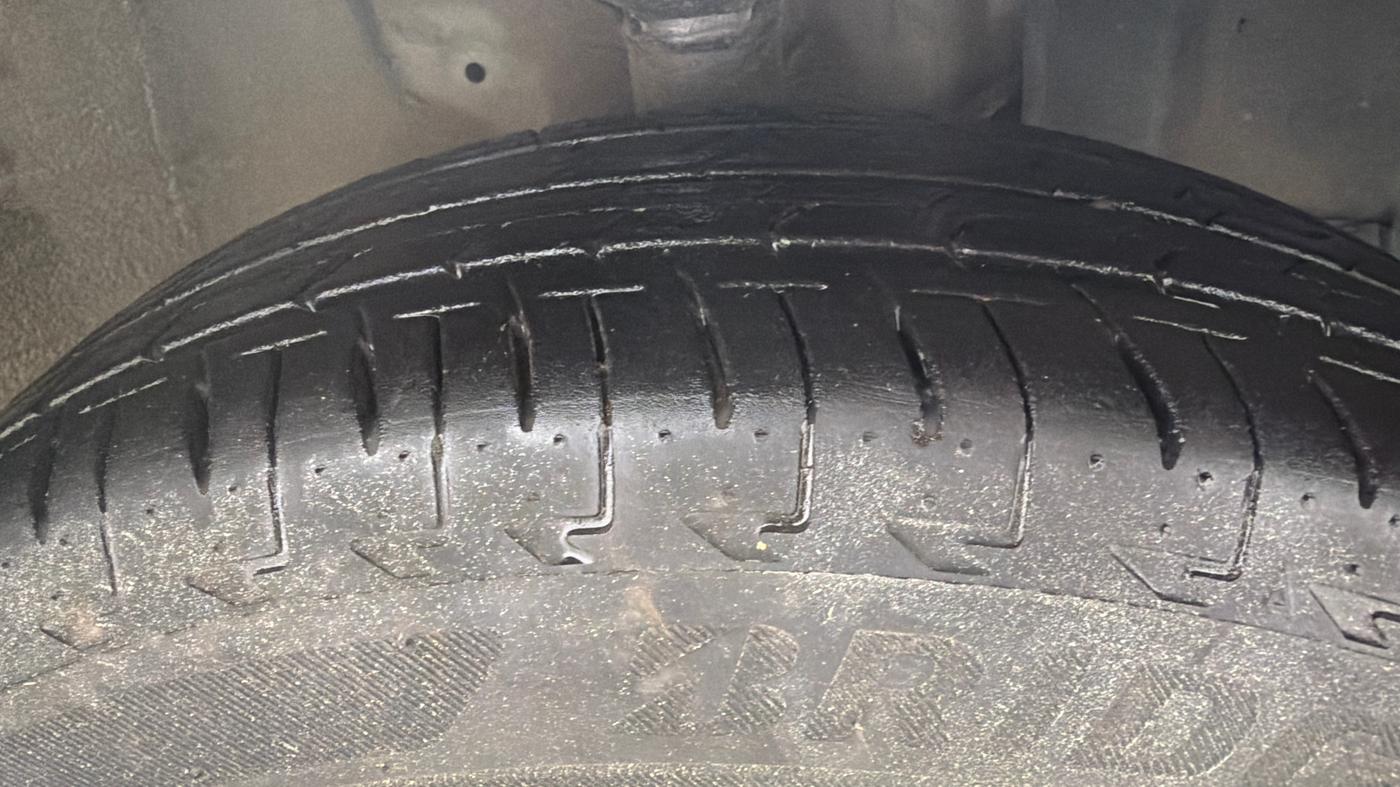 2023 Maruti Celerio LXI, Petrol, Manual, 25,413 km, Right Front Tyre Tread