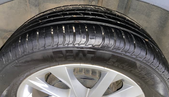 2024 Skoda SLAVIA AMBITION 1.0L TSI AT, Petrol, Automatic, 28,510 km, Left Rear Tyre Tread