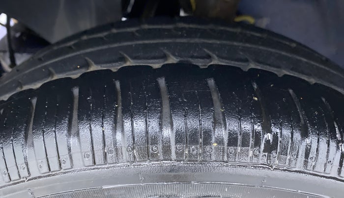 2015 Tata Nano XT TWIST, Petrol, Manual, 45,231 km, Left Front Tyre Tread