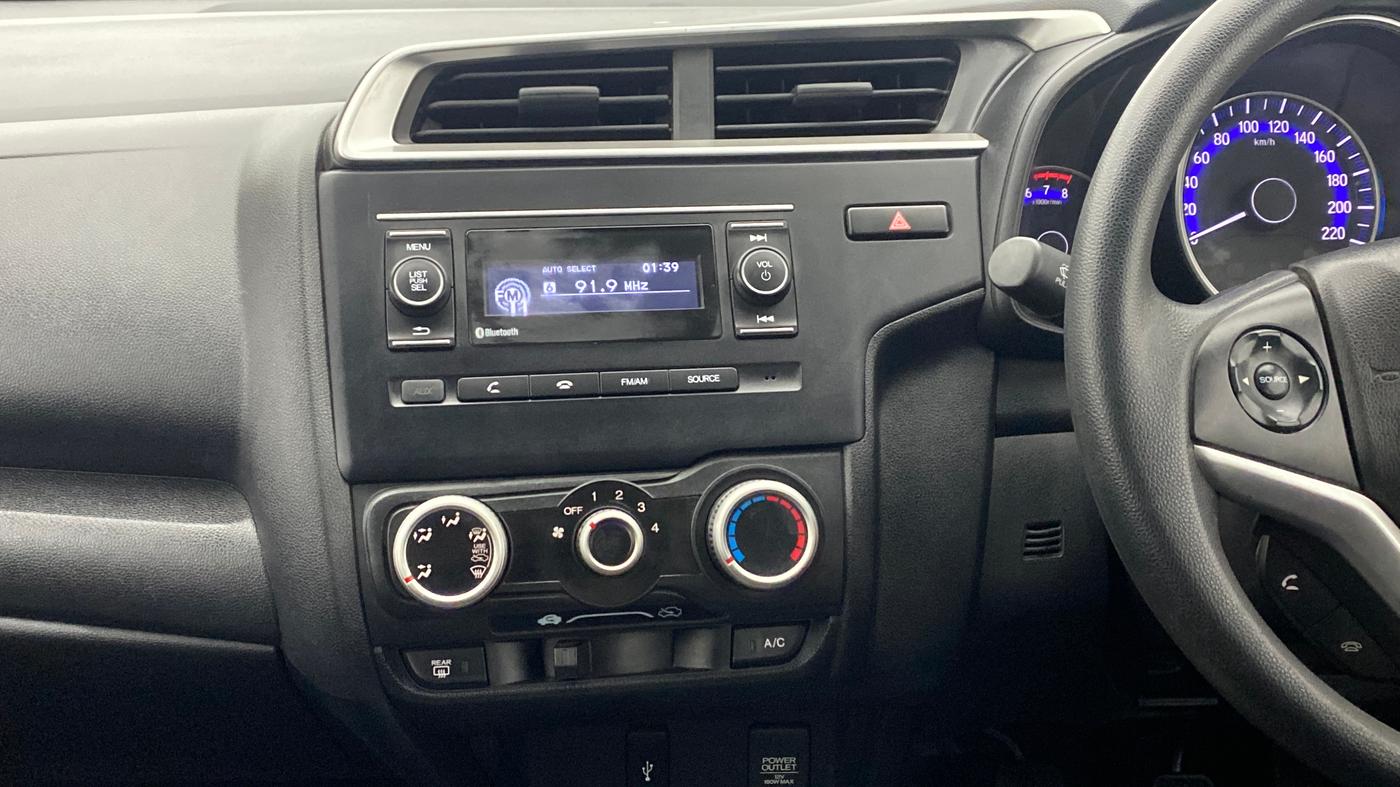 2017 Honda WR-V 1.2 i-VTEC S MT, Petrol, Manual, 63,608 km, Air Conditioner