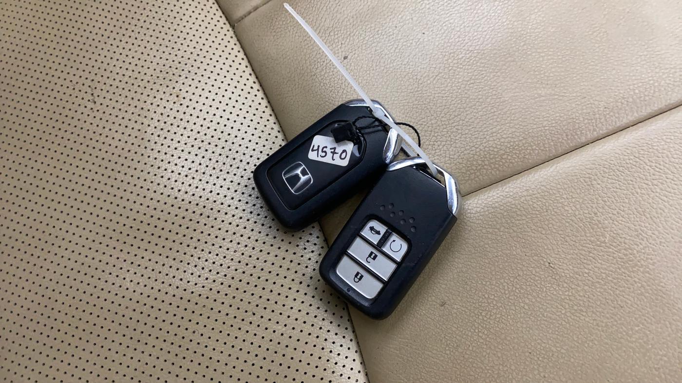 2021 Honda City 1.5L I-VTEC ZX CVT, Petrol, Automatic, 1,07,733 km, Key Close Up