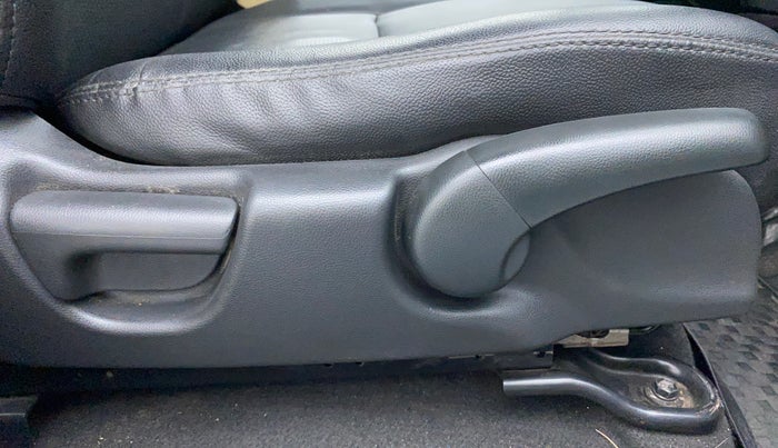 2017 Honda Jazz 1.2L I-VTEC V AT, Petrol, Automatic, 58,809 km, Driver Side Adjustment Panel