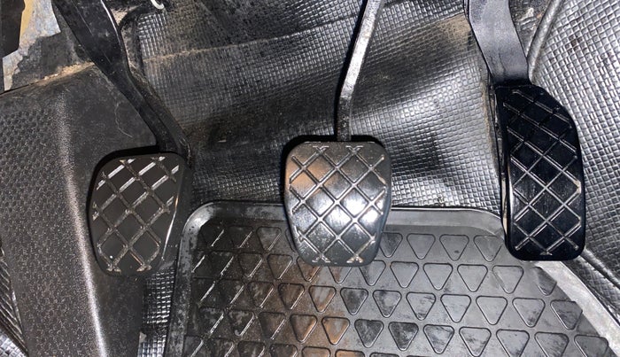 2019 Volkswagen Polo HIGHLINE PLUS 1.0 16 ALLOY, Petrol, Manual, 84,906 km, Pedals