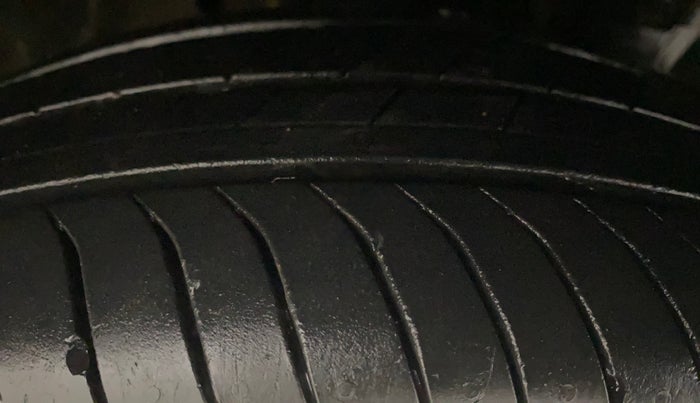 2018 Honda Amaze 1.2L I-VTEC V CVT, Petrol, Automatic, 48,793 km, Right Front Tyre Tread