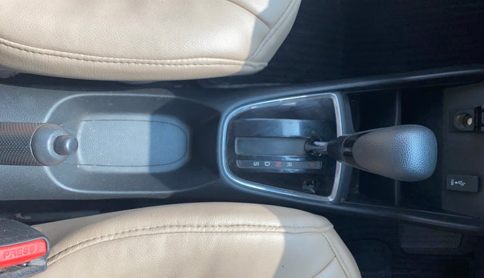 2018 Honda Amaze 1.2L I-VTEC V CVT, Petrol, Automatic, 48,793 km, Gear Lever