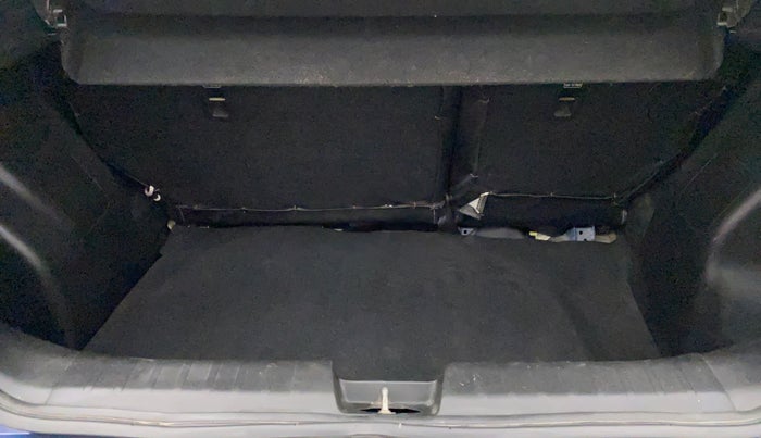 2018 Maruti Baleno DELTA PETROL 1.2, Petrol, Manual, 33,756 km, Boot Inside