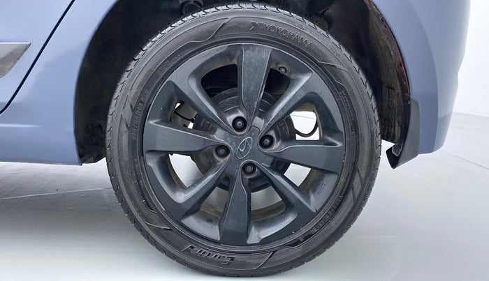 2015 Hyundai Elite i20 ASTA 1.2, Petrol, Manual, 1,06,320 km, Left Rear Wheel