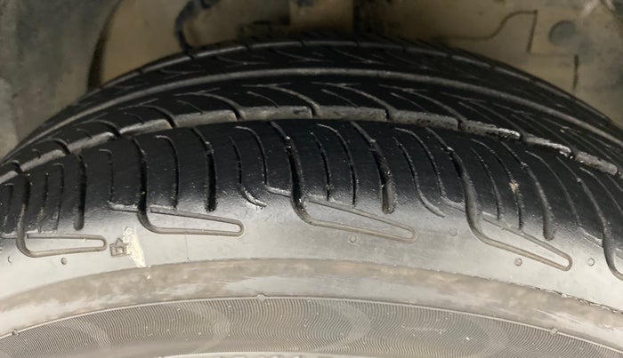 2015 Tata Zest XMS RT, Petrol, Manual, 78,117 km, Right Front Tyre Tread