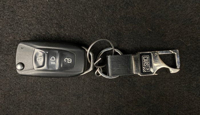 2015 Tata Zest XMS RT, Petrol, Manual, 78,117 km, Key Close Up