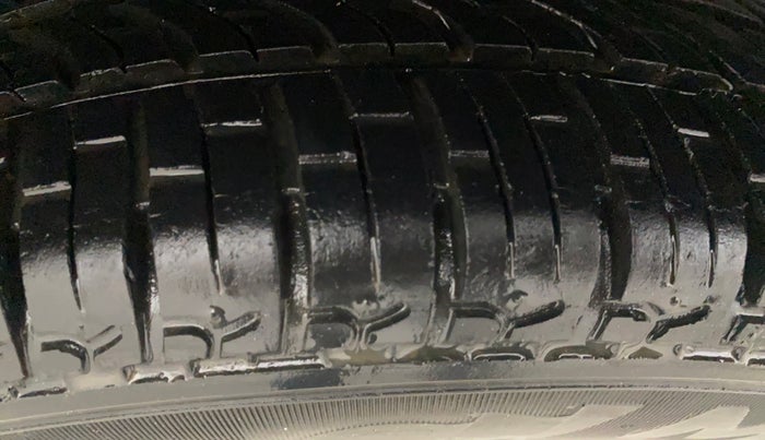 2013 Tata Nano LX, Petrol, Manual, 11,667 km, Right Rear Tyre Tread