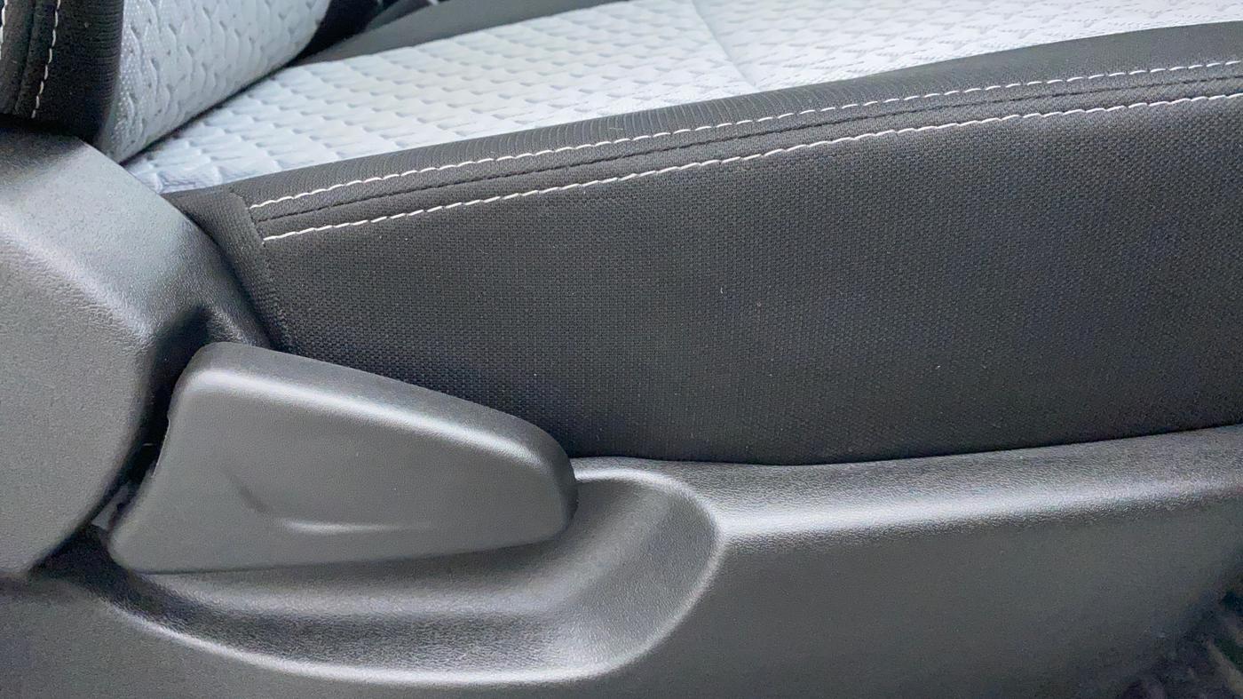 2021 Datsun Redi Go T (O), Petrol, Manual, 50 km, Driver Side Adjustment Panel