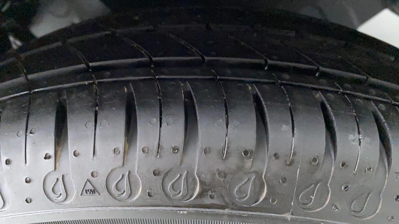 2021 Datsun Redi Go T (O), Petrol, Manual, 50 km, Left Front Tyre Tread