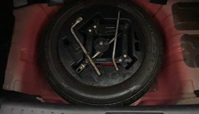 2017 Mahindra KUV 100 NXT K4+ D 6 STR, Diesel, Manual, 1,05,987 km, Spare Tyre