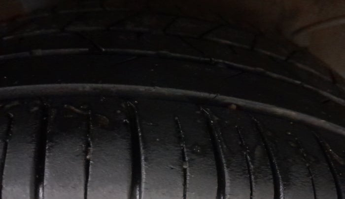 2022 Hyundai NEW I20 ASTA (O) 1.0 TURBO GDI DCT, Petrol, Automatic, 33,215 km, Right Rear Tyre Tread