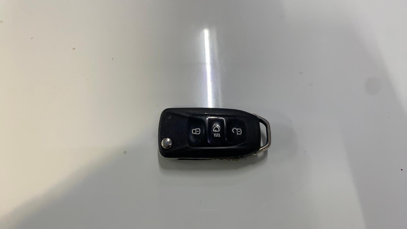 2022 Tata NEXON XM DIESEL, Diesel, Manual, 92,367 km, Key Close Up
