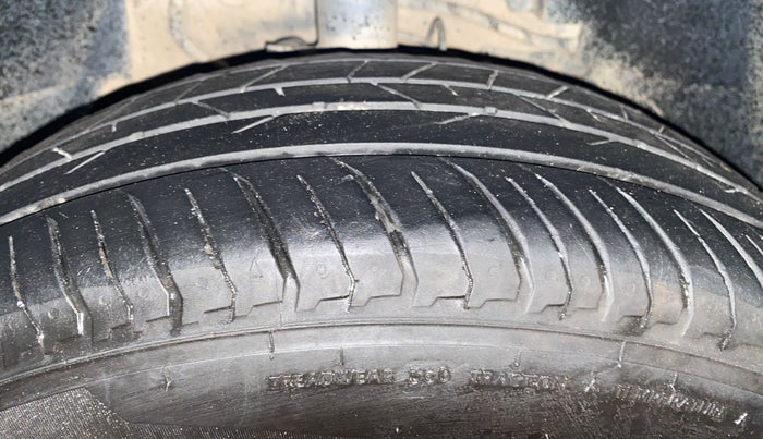 2022 Tata NEXON XM DIESEL, Diesel, Manual, 92,447 km, Right Front Tyre Tread