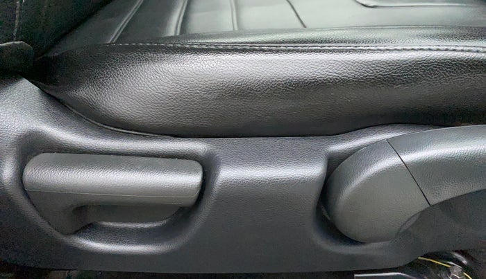2021 Honda WR-V 1.2L I-VTEC VX MT, Petrol, Manual, 23,172 km, Driver Side Adjustment Panel