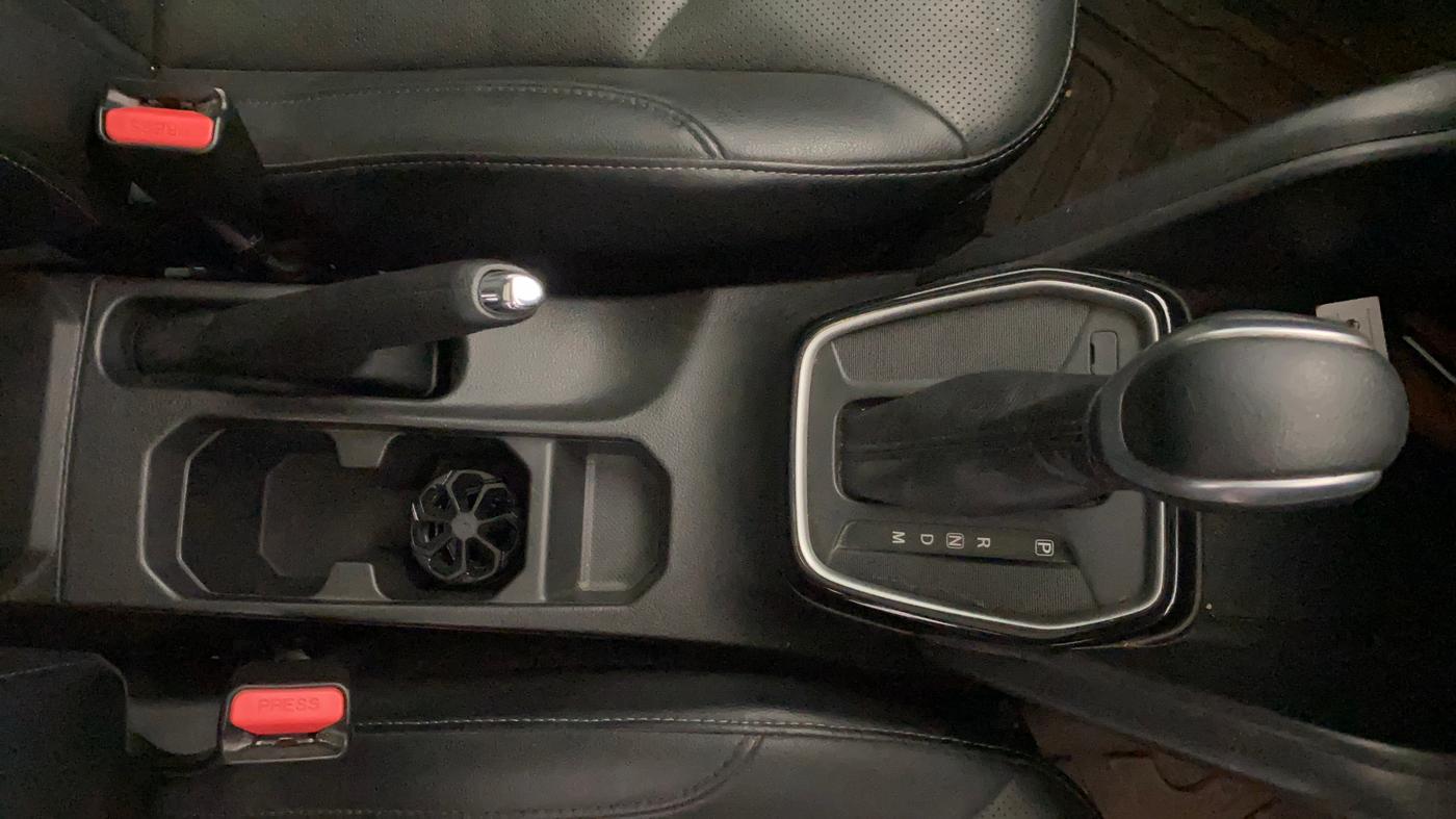 2023 Toyota URBAN CRUISER HYRYDER V AT NEO DRIVE, Petrol, Automatic, 28,770 km, Gear Lever