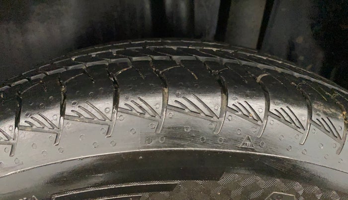 2023 Toyota URBAN CRUISER HYRYDER V AT NEO DRIVE, Petrol, Automatic, 28,770 km, Left Rear Tyre Tread