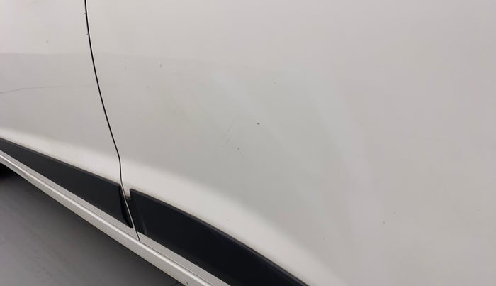 2015 Hyundai Grand i10 SPORTZ 1.2 KAPPA VTVT, Petrol, Manual, 77,187 km, Rear left door - Minor scratches