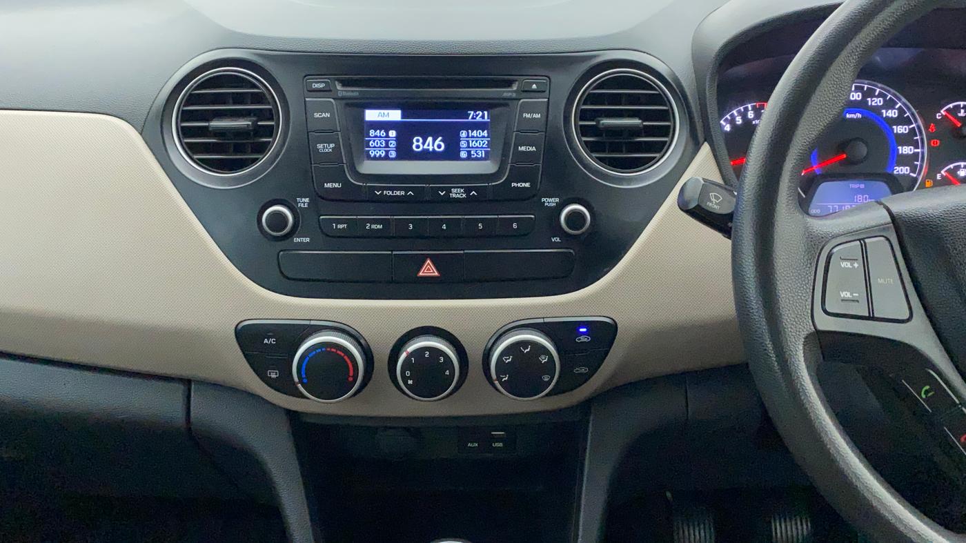2015 Hyundai Grand i10 SPORTZ 1.2 KAPPA VTVT, Petrol, Manual, 77,187 km, Air Conditioner