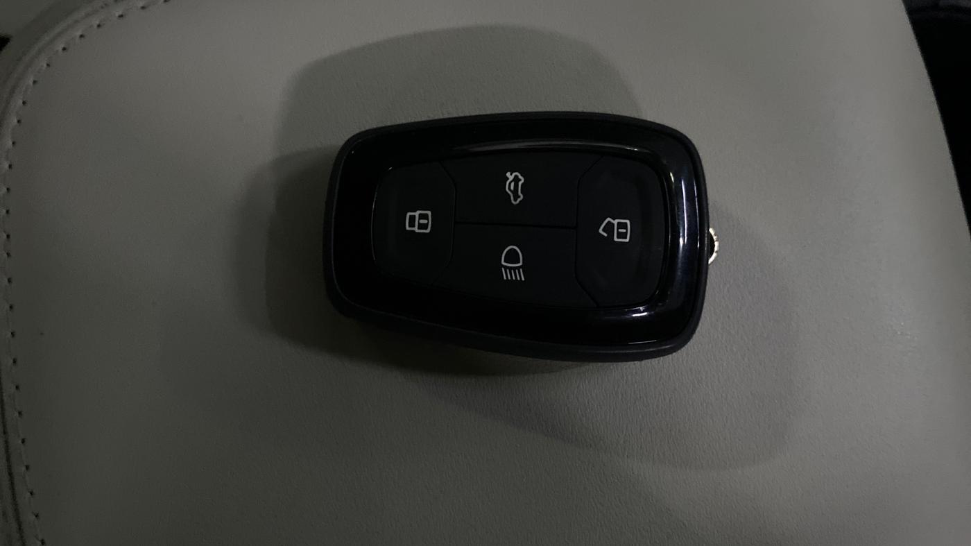 2022 Tata Safari XZA PLUS, Diesel, Automatic, 84,595 km, Key Close Up