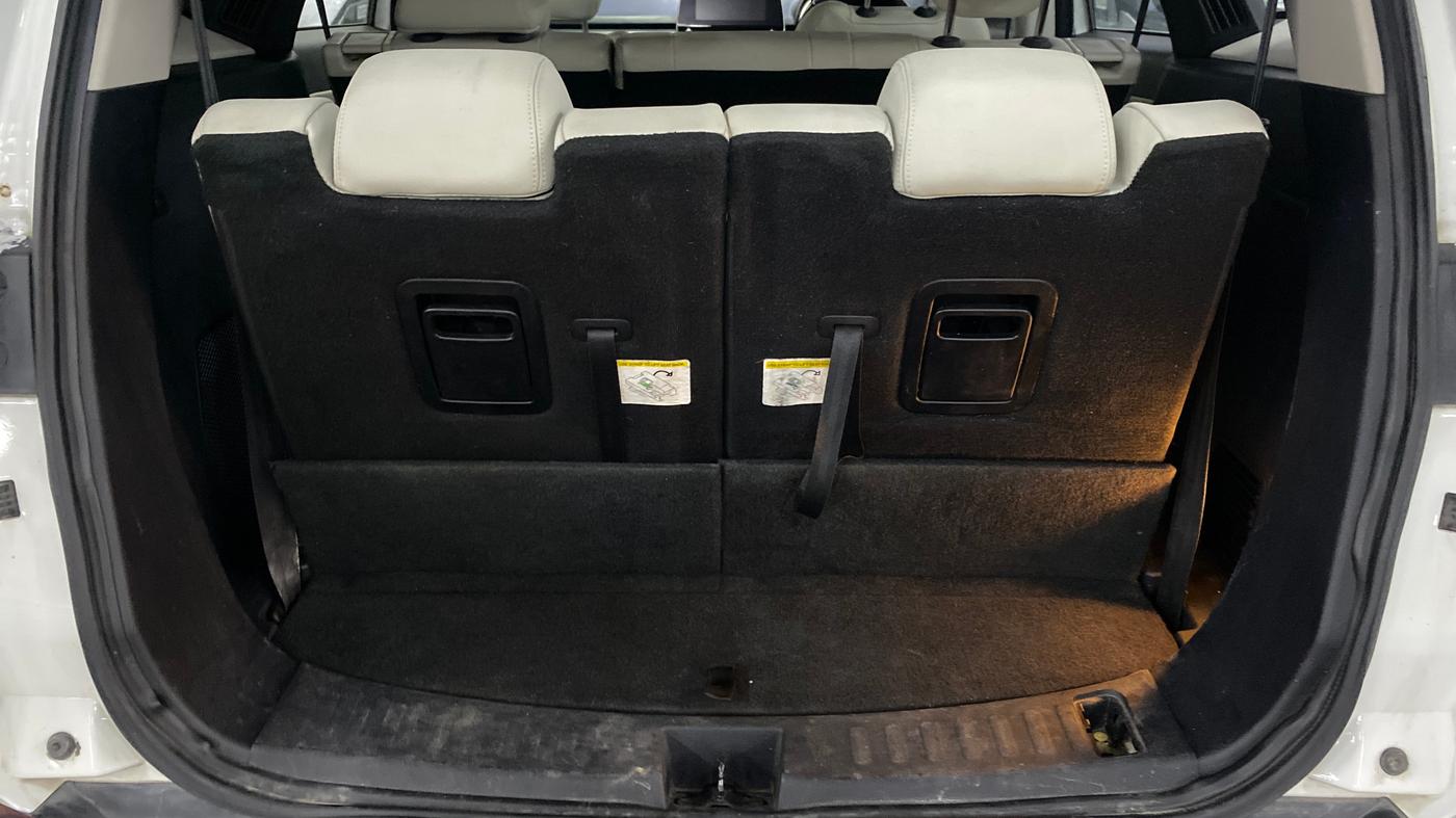 2022 Tata Safari XZA PLUS, Diesel, Automatic, 84,595 km, Boot Inside