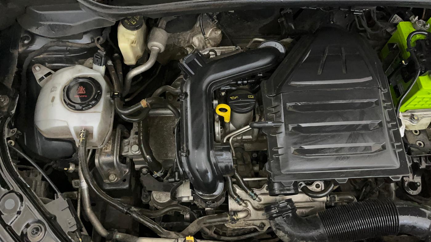 2021 Volkswagen TAIGUN HIGHLINE 1.0 TSI AT, Petrol, Automatic, 64,698 km, Engine View - Right