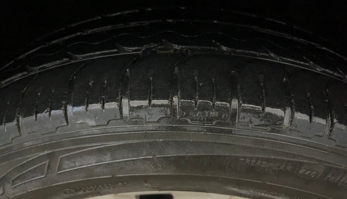 2021 Volkswagen TAIGUN HIGHLINE 1.0 TSI AT, Petrol, Automatic, 64,534 km, Left Front Tyre Tread