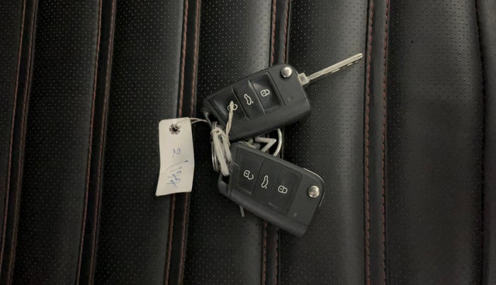 2021 Volkswagen TAIGUN HIGHLINE 1.0 TSI AT, Petrol, Automatic, 64,534 km, Key Close Up