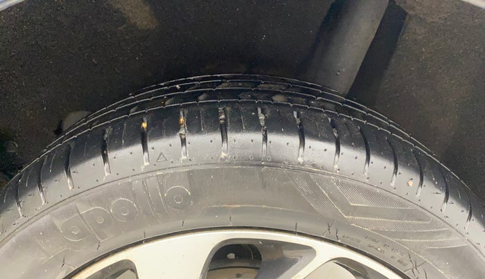 2019 Maruti Baleno ZETA PETROL 1.2, Petrol, Manual, 1,10,680 km, Left Rear Tyre Tread