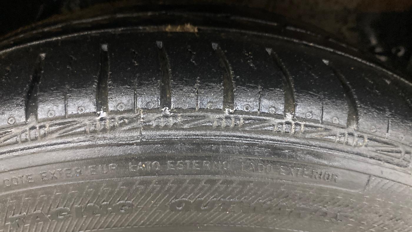 2017 Toyota Etios GD, Diesel, Manual, 86,895 km, Right Front Tyre Tread