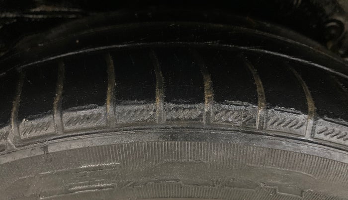 2017 Toyota Etios GD, Diesel, Manual, 86,895 km, Right Rear Tyre Tread