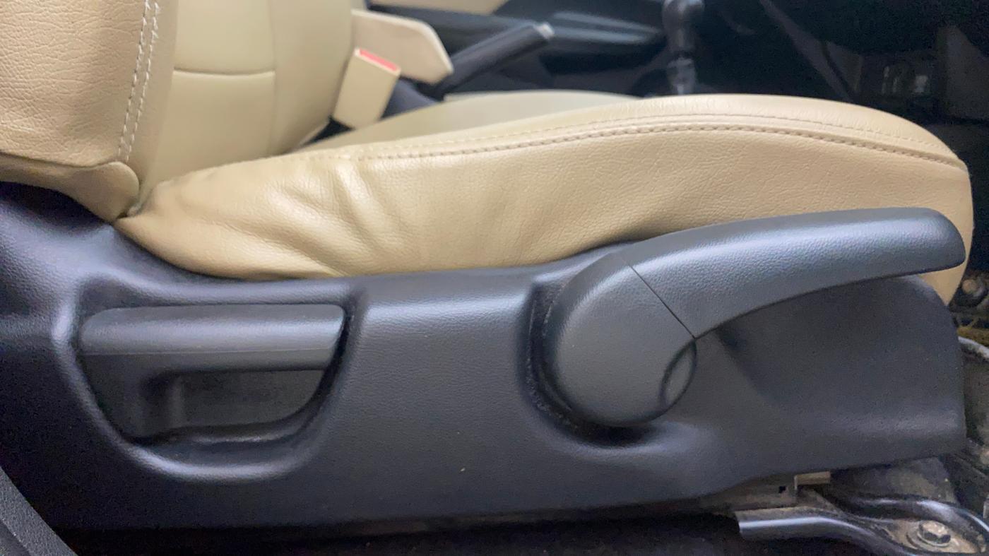 2020 Honda Jazz 1.2L I-VTEC ZX, Petrol, Manual, 66,875 km, Driver Side Adjustment Panel