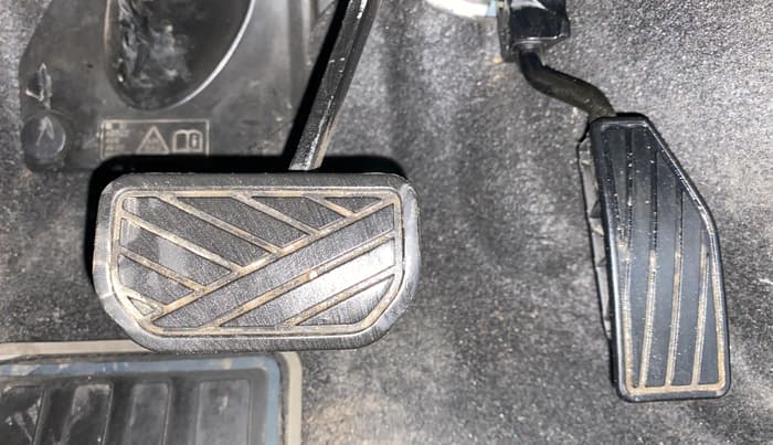 2021 Maruti IGNIS ALPHA 1.2 AMT, Petrol, Automatic, 11,606 km, Pedals
