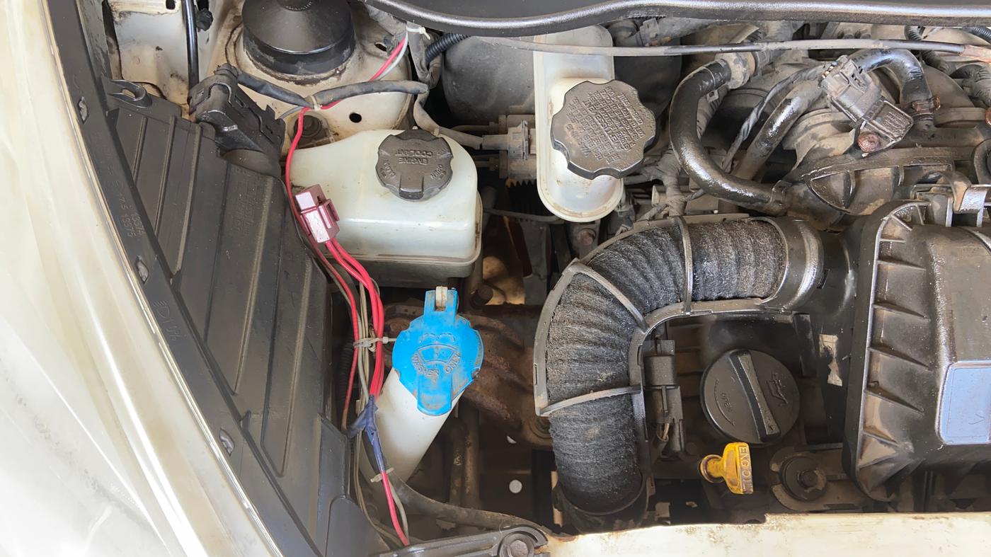 2013 Hyundai Eon MAGNA +, Petrol, Manual, 1,36,557 km, Engine View - Right