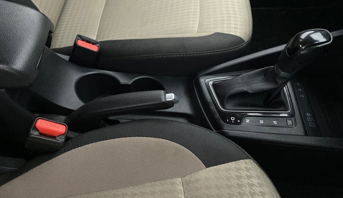 2019 Hyundai Elite i20 1.2  ASTA (O) CVT, Petrol, Automatic, 26,175 km, Gear Lever
