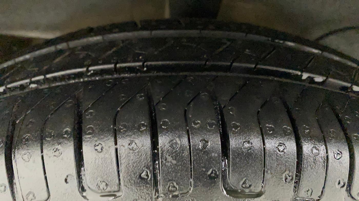 2019 Hyundai NEW SANTRO SPORTZ AMT, Petrol, Automatic, 9,918 km, Right Rear Tyre Tread
