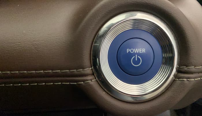 2025 Toyota URBAN CRUISER HYRYDER G (O) 2WD Hybrid 1.5L e-CVT, Hybrid, Automatic, 3,621 km, Keyless Start/ Stop Button