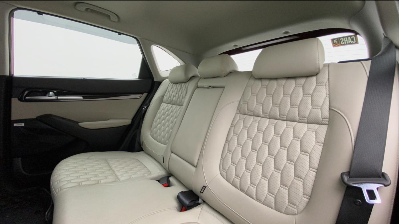 2020 KIA SELTOS HTX PLUS 1.5 DIESEL, Diesel, Manual, 38,224 km, Right Side Rear Door Cabin