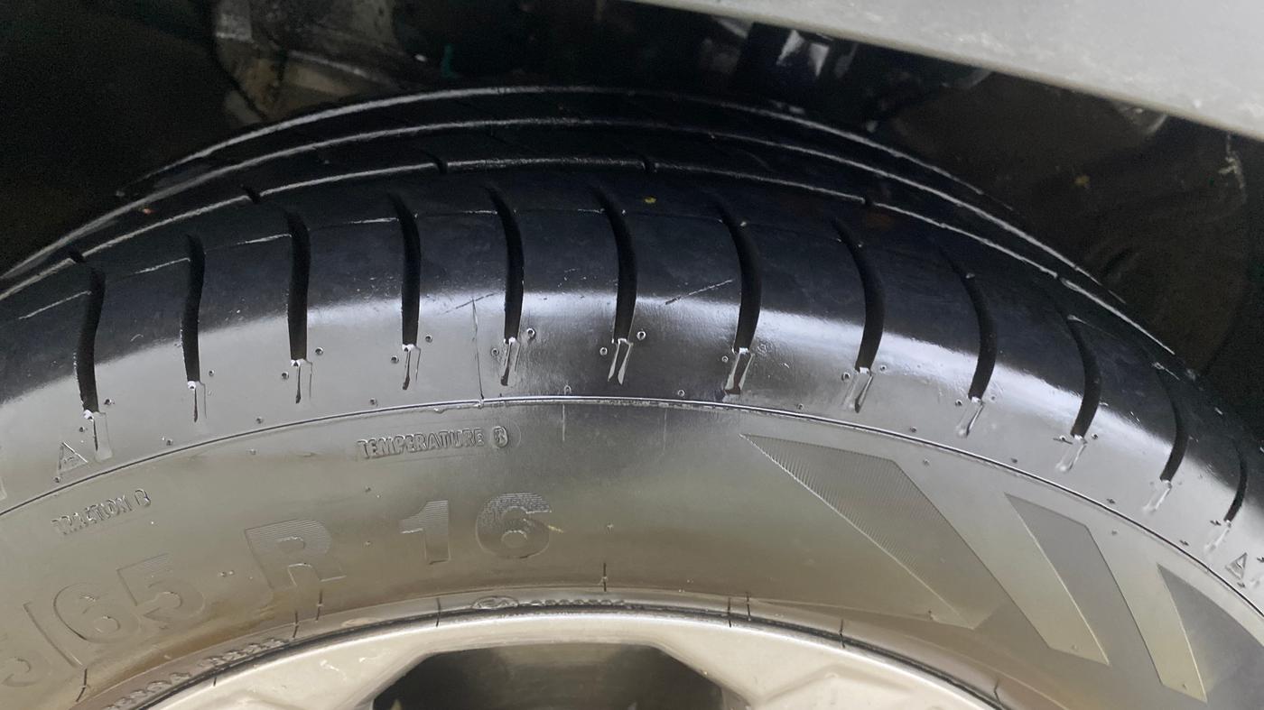 2019 KIA SELTOS HTK PLUS 1.5, Petrol, Manual, 66,702 km, Left Front Tyre Tread
