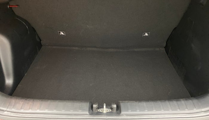 2020 KIA SONET GTX PLUS 1.5D  AT, Diesel, Automatic, 19,931 km, Boot Inside