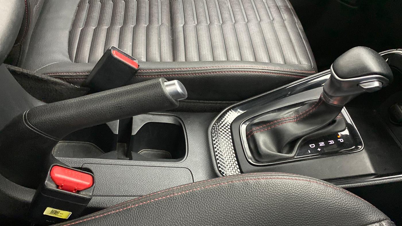2020 KIA SONET GTX PLUS 1.5D  AT, Diesel, Automatic, 19,931 km, Gear Lever