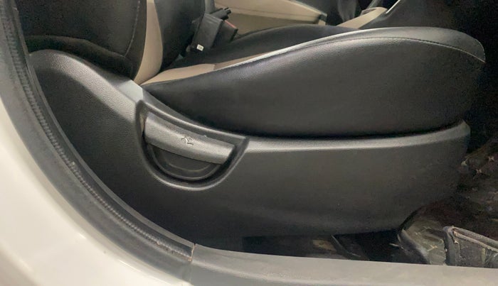 2022 Hyundai XCENT PRIME 	T+ CNG, CNG, Manual, 67,229 km, Driver Side Adjustment Panel