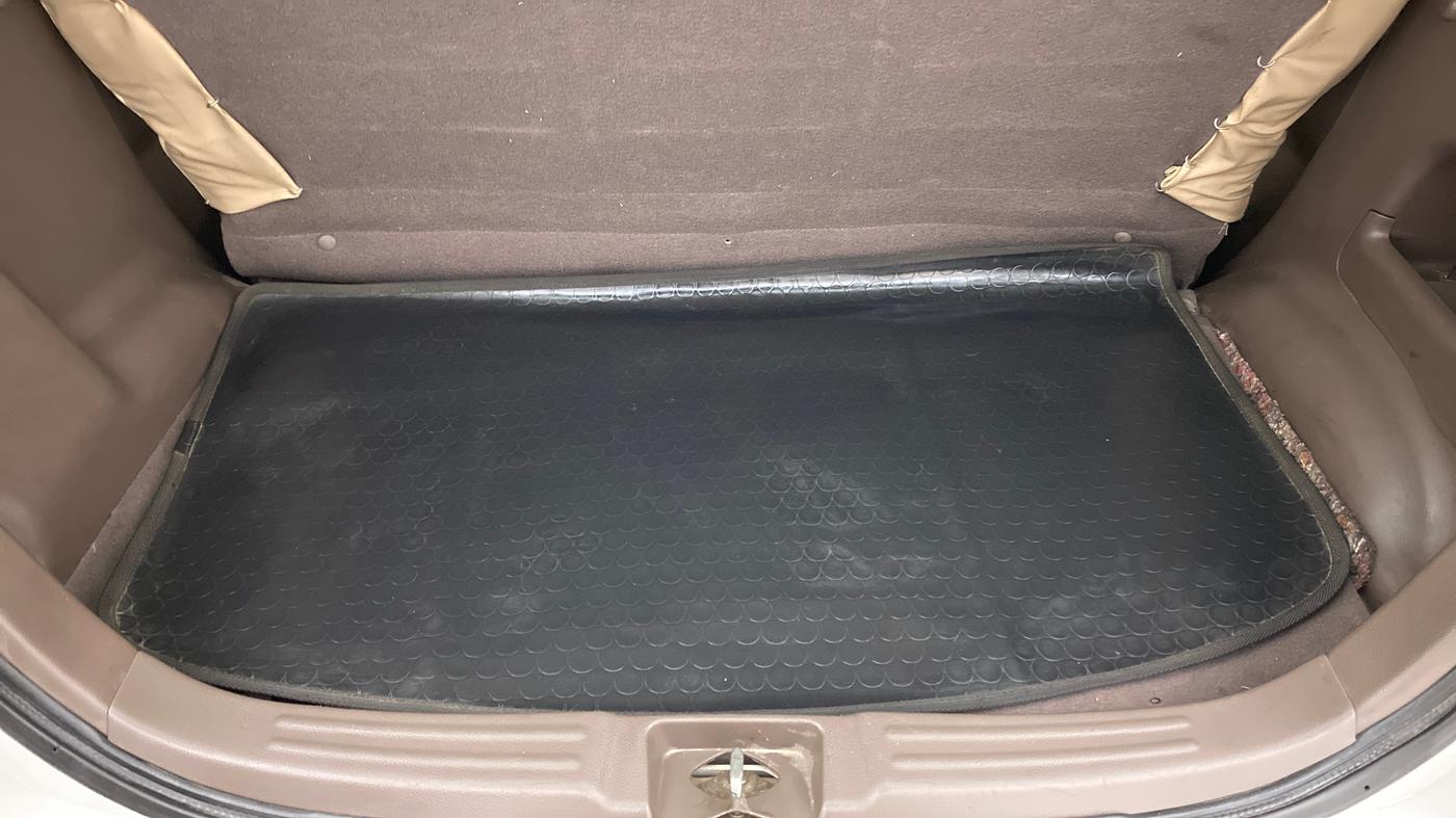 2012 Maruti Zen Estilo LXI, Petrol, Manual, 46,662 km, Boot Inside